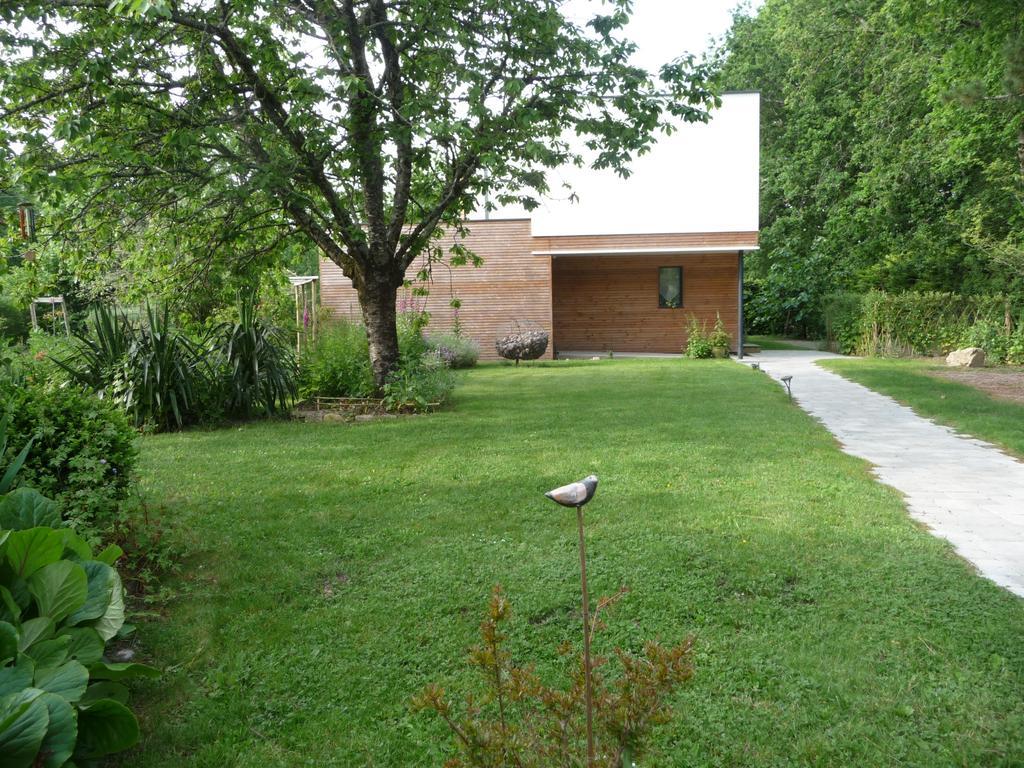 Bed and Breakfast Le Jardin Aux Oiseaux Férel Exterior foto